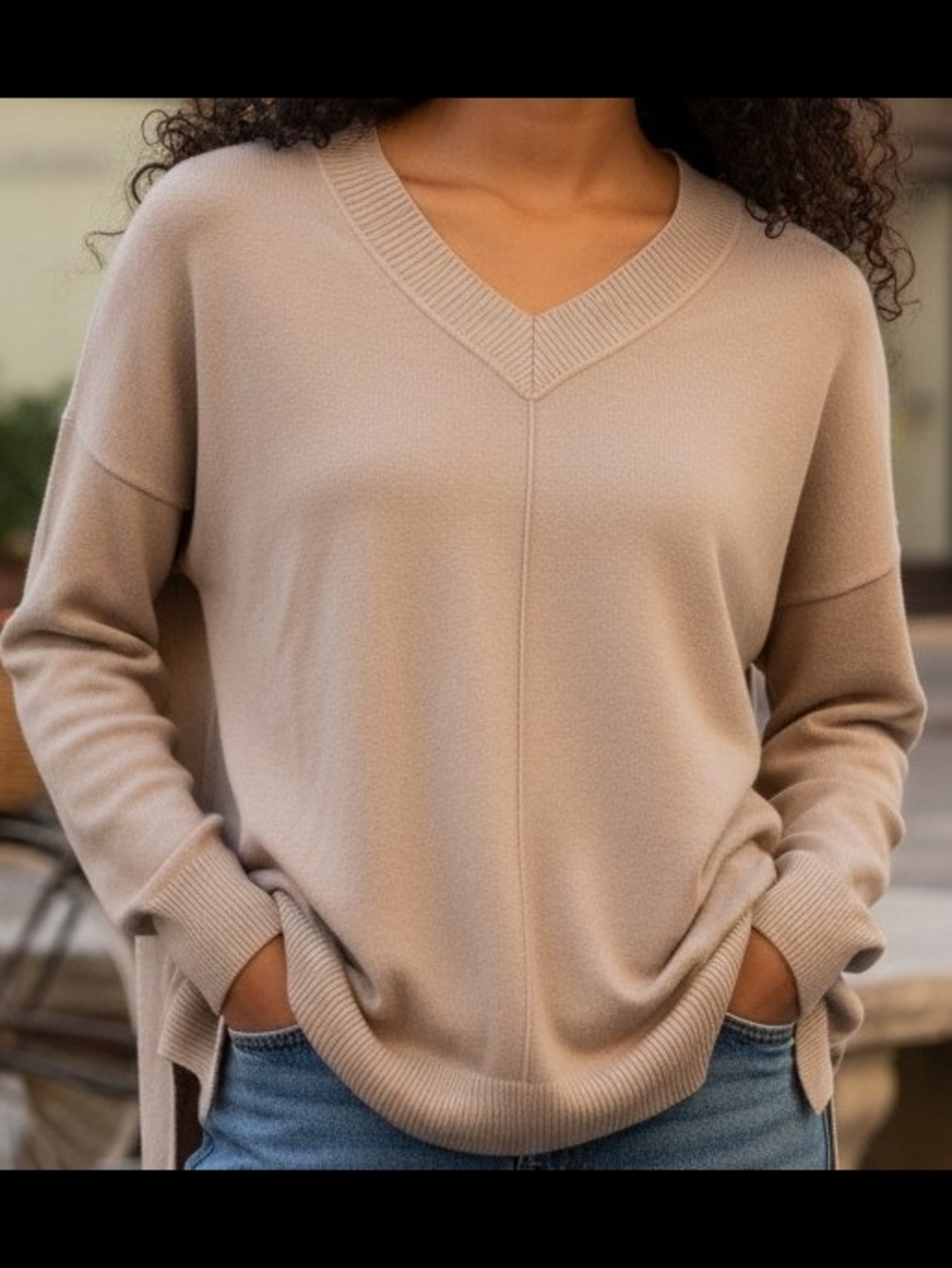 Women's Jouica V-Neck Relaxed Knit Sweater Beige Viscose Blend Long Back XL